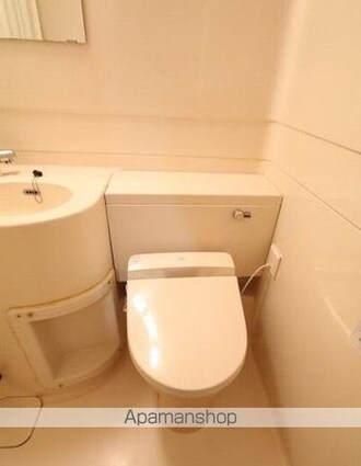 香川県高松市扇町１丁目[1K/22m2]のトイレ