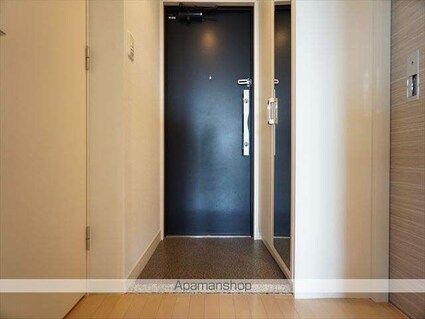 プレサンス泉アーバンゲート[1K/34.92m2]の玄関