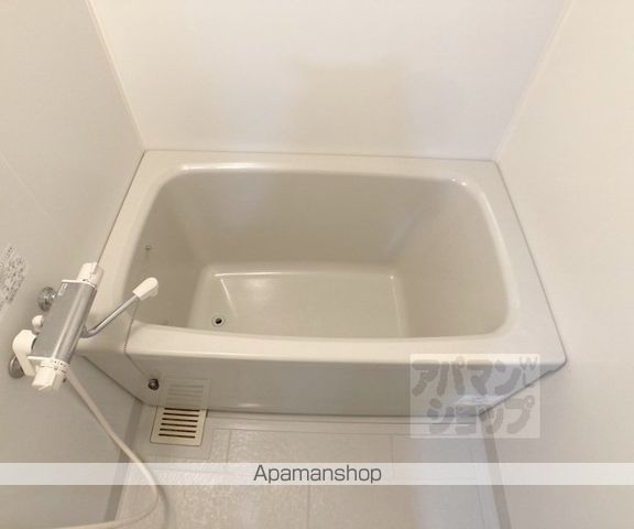 エターナルコート三条の内装写真