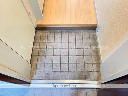 ヴェルドミール[1K/20m2]の玄関