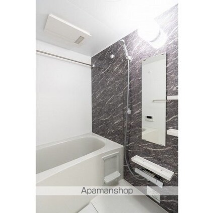 東京都新宿区百人町１丁目[2DK/37.9m2]のバス