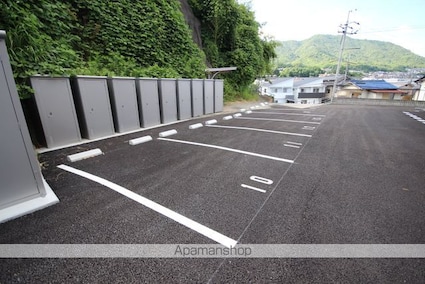 広島県広島市安佐南区伴東７丁目[1R/21.28m2]の駐車場