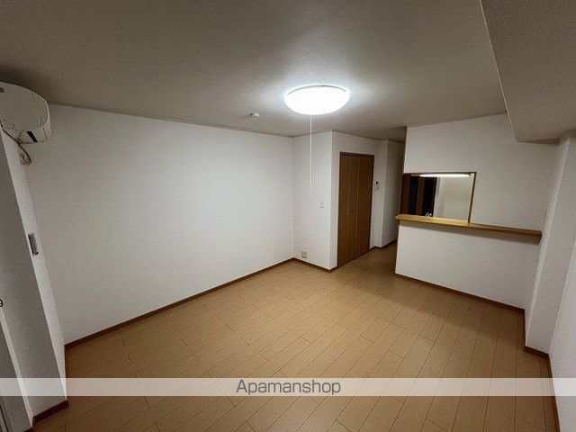 プレコーポ巽東の内装写真