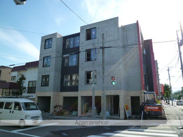 札幌市南北線 北２４条駅 徒歩8分 4階建 築17年の外観写真