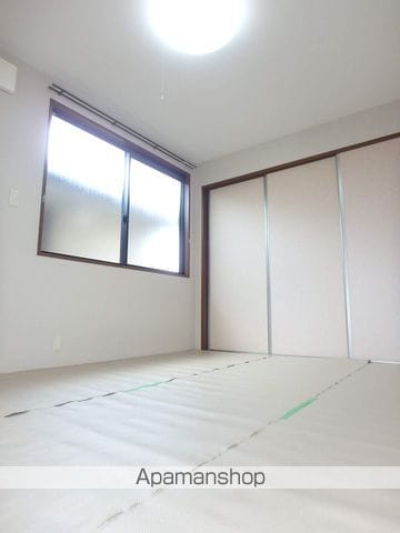 ラフィーネNakazawa C棟の内装写真