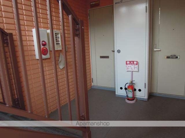 ラフィーネMAYUの玄関写真