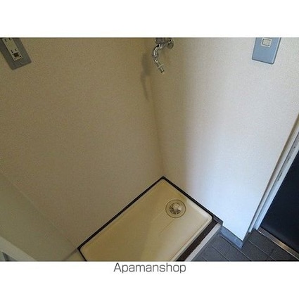 東京都世田谷区千歳台１丁目[1K/18.6m2]の内装1