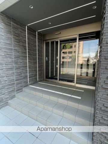 AURUMの玄関写真