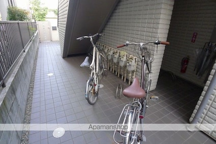 メゾンこばやし[1K/26.72m2]の共用部1