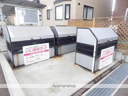 ベル・コリーヌ壱番館[2LDK/45.14m2]の共用部1