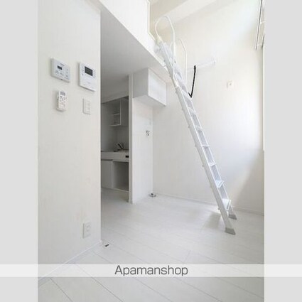 ルベルソー駒沢[1R/9m2]のリビング・居間2