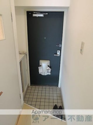 ロイヤルアネックス福音寺[2LDK/53.46m2]の玄関