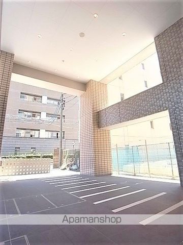 エスプレイス上前津レガシーの玄関写真