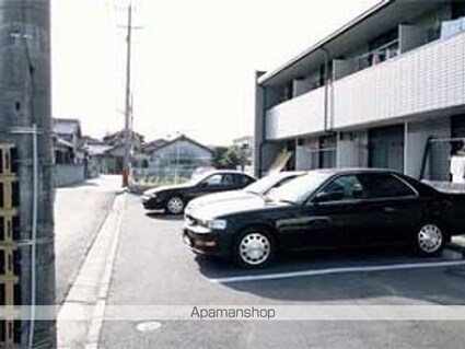 レオパレスエスペランセ[1K/26.49m2]の駐車場2