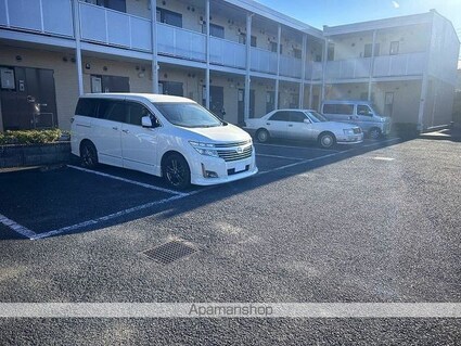 レオパレス大楽寺[1K/22.35m2]の駐車場2