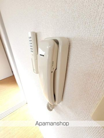 新在家マンションの内装写真