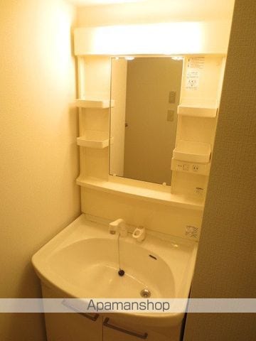 KG SQUARE S6の内装写真