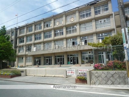 レークタウンＥ棟[2DK/55.4m2]の周辺14