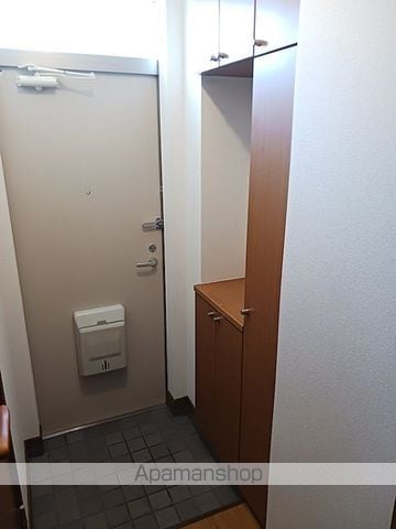 ロイヤルコート春日 A棟の内装写真