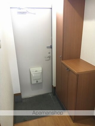 やまなみロイヤルＢ[2DK/46.06m2]の玄関