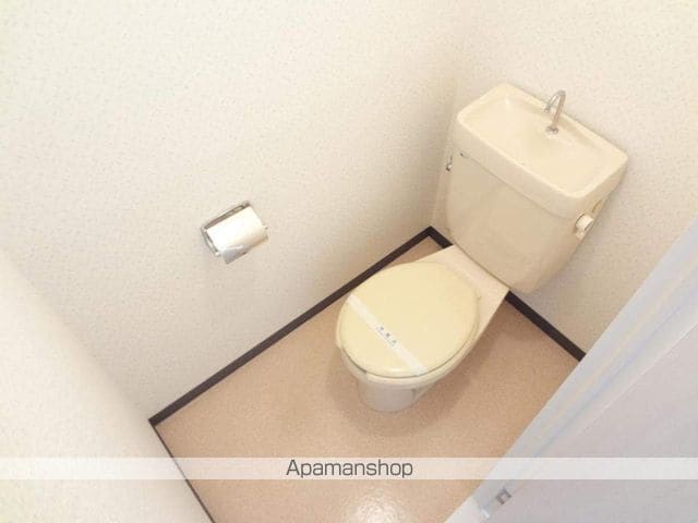 レオハイム春日山の内装写真