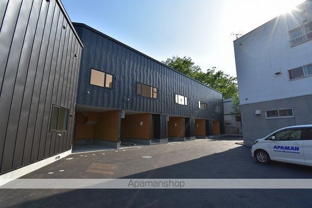 川沿1ー6タウンハウスの外観写真