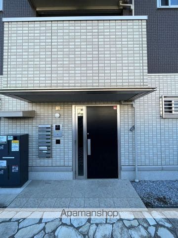 コンフォール柳丸の玄関写真
