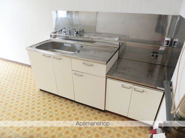 シティ赤岩の内装写真