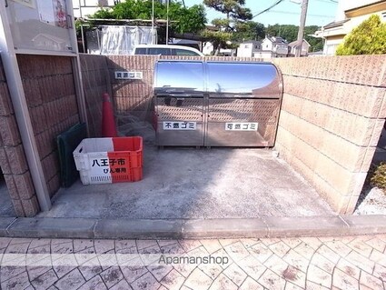 ルーツ[2LDK/57.02m2]の共用部2