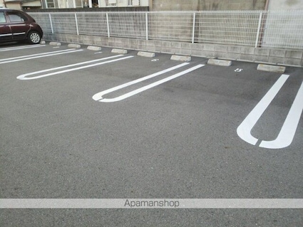 和歌山県和歌山市和歌浦東１丁目[1LDK/45.07m2]の駐車場2