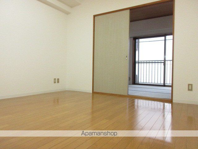 グリーンヒルズの内装写真