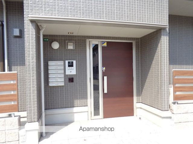 プレンティー引野 A棟の玄関写真
