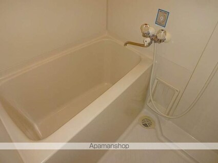 多賀ハイツ[1R/20m2]のバス