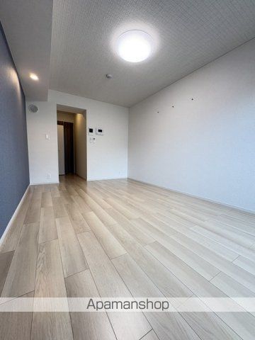 ヒカルサ京田辺大住の内装写真