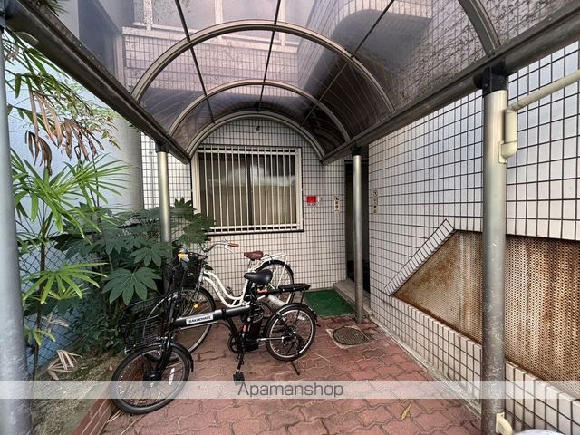 サンクス林の玄関写真