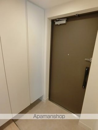 シーズンフラッツ両国ＥＡＳＴ[2LDK/60.99m2]の玄関