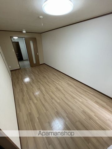 富士レイホービル第三の内装写真
