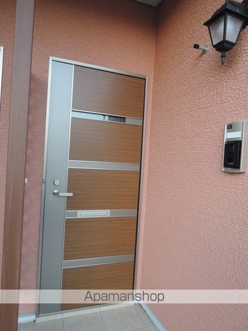もみの樹 Iの玄関写真