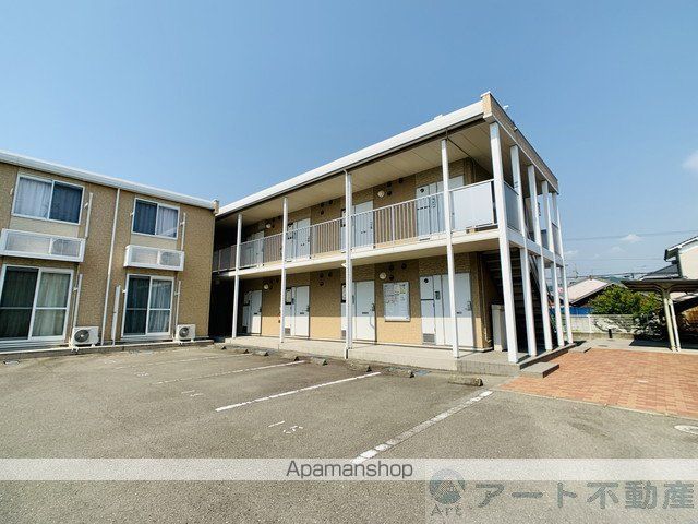 レオパレスK&Rの外観写真