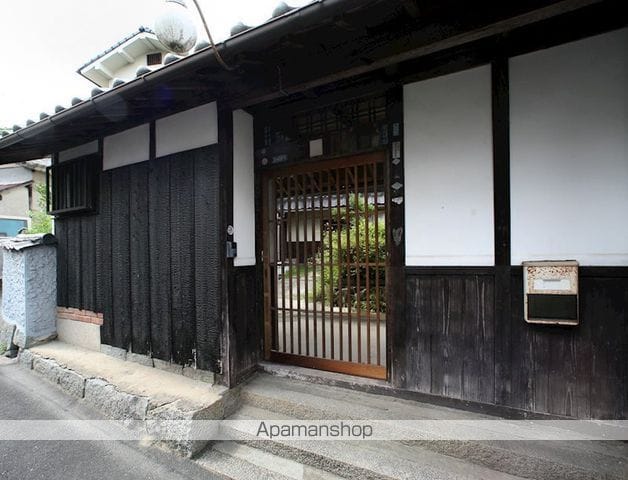津山線 備前原駅 徒歩14分 2階建 築77年の外観写真