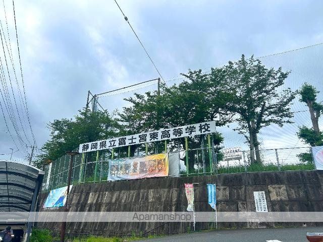 リシェルの周辺写真