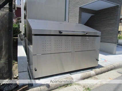 Ｐｌａｃｅ　ｄｅｓ　Ｖｉｃｋｅ[1K/25.32m2]の共用部3