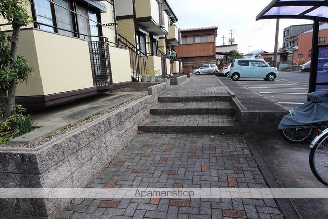 名鉄各務原線 田神駅 徒歩1分 2階建 築32年の外観写真