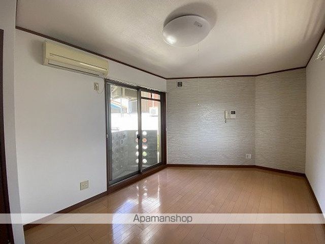ベルフラワー岡町の内装写真