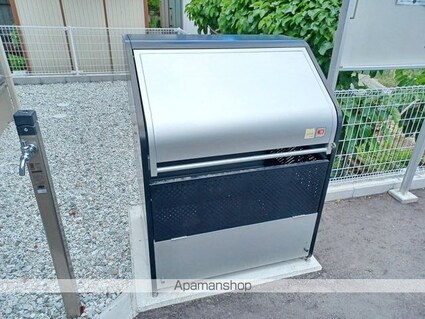 マ・メゾン　Ⅳ[1LDK/49.57m2]の共用部2