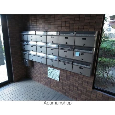 マウンテールの内装写真