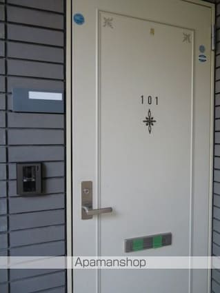 クレール花京院[3K/49.5m2]のエントランス