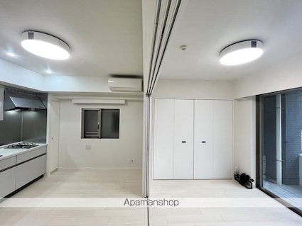 ラグジュアリーアパートメント三ノ輪[1LDK/37.66m2]のリビング・居間