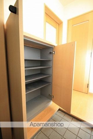 レジデンス高岡 Bの内装写真