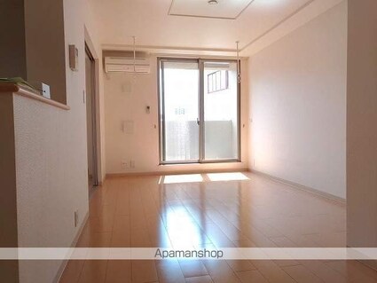 愛知県名古屋市西区笠取町４丁目[1LDK/43.67m2]のリビング・居間